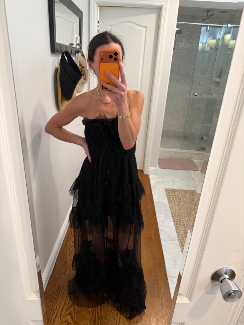 NWT Lovers and Friends Barlow Gown - Black - Picture 7 of 8